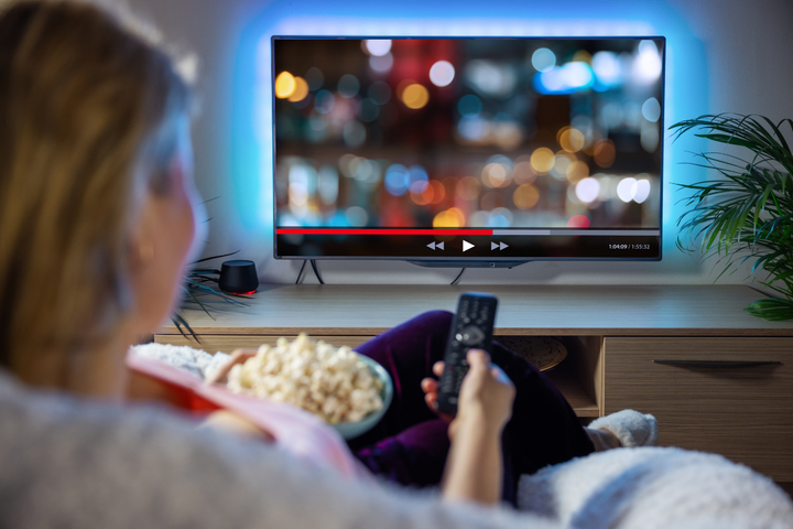 一人暮らしでテレビなしの割合は?｜テレビなしのメリットやテレビ代わりを解説